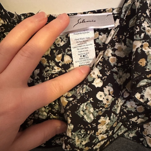 Solemio Pleated Sheath Dress with Spaghetti Straps and flower print top - Picture 4 of 7